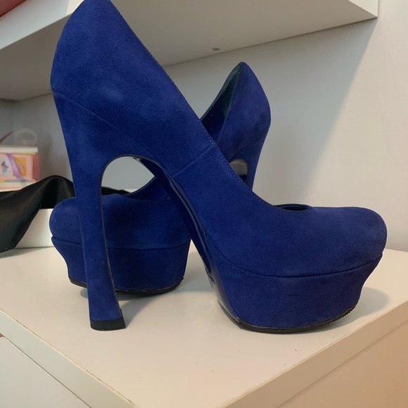 YSL COBALT BLUE HEELS - Picture 4 of 9